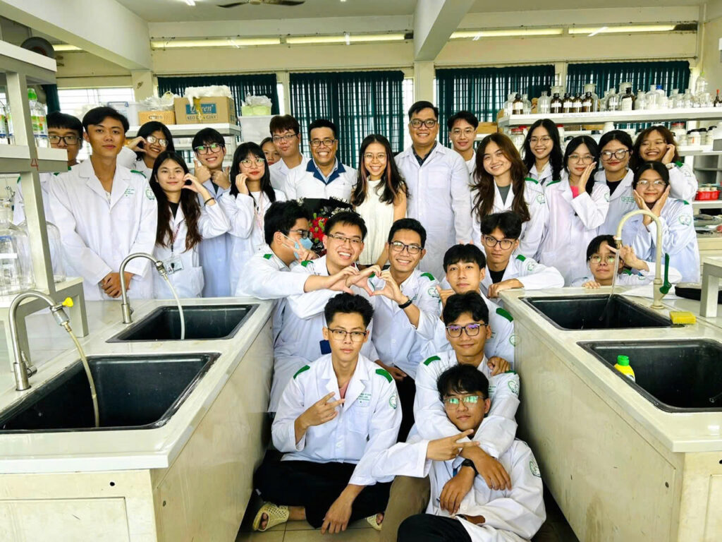 Tiến sĩ Nguyễn Phước Vinh
